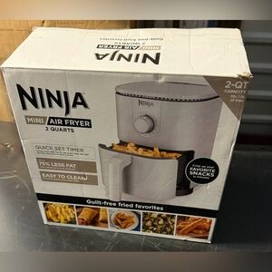 Ninja Mini Air Fryer, 2-Quart Capacity, Compact Nonstick Design, White